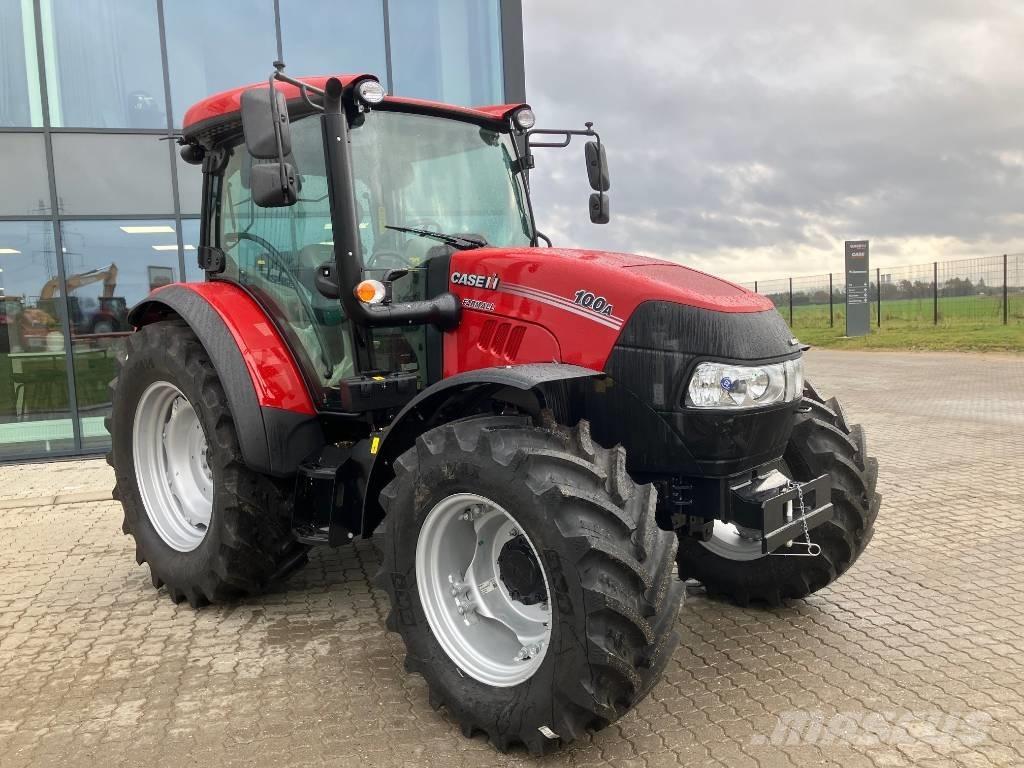 Case IH Farmall 100A Traktorji