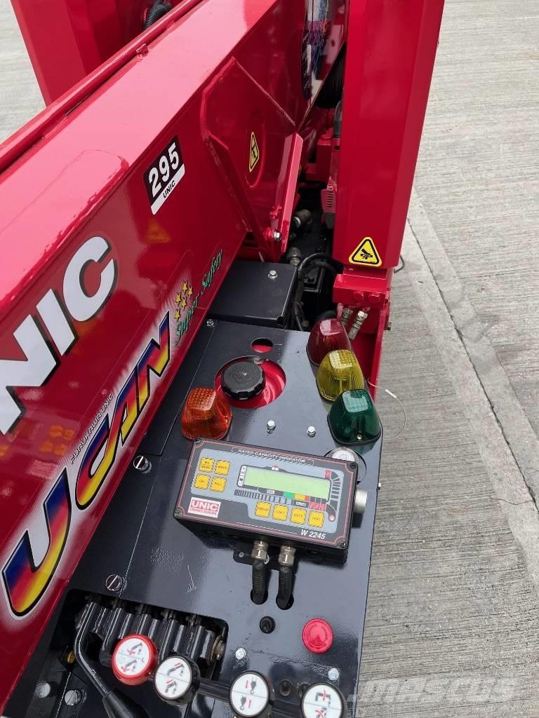 Unic URW 295 Mini žerjavi
