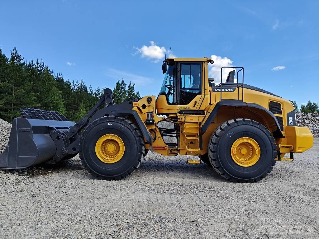 Volvo L220H Kolesni nakladalci
