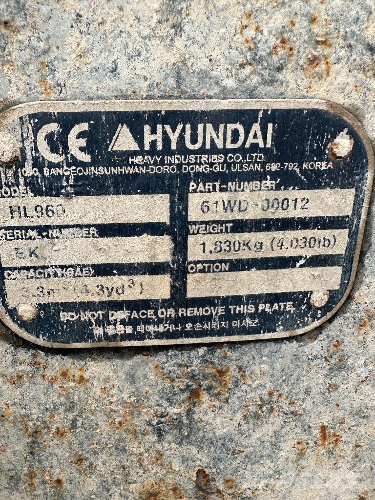 Hyundai HL 960 Kolesni nakladalci