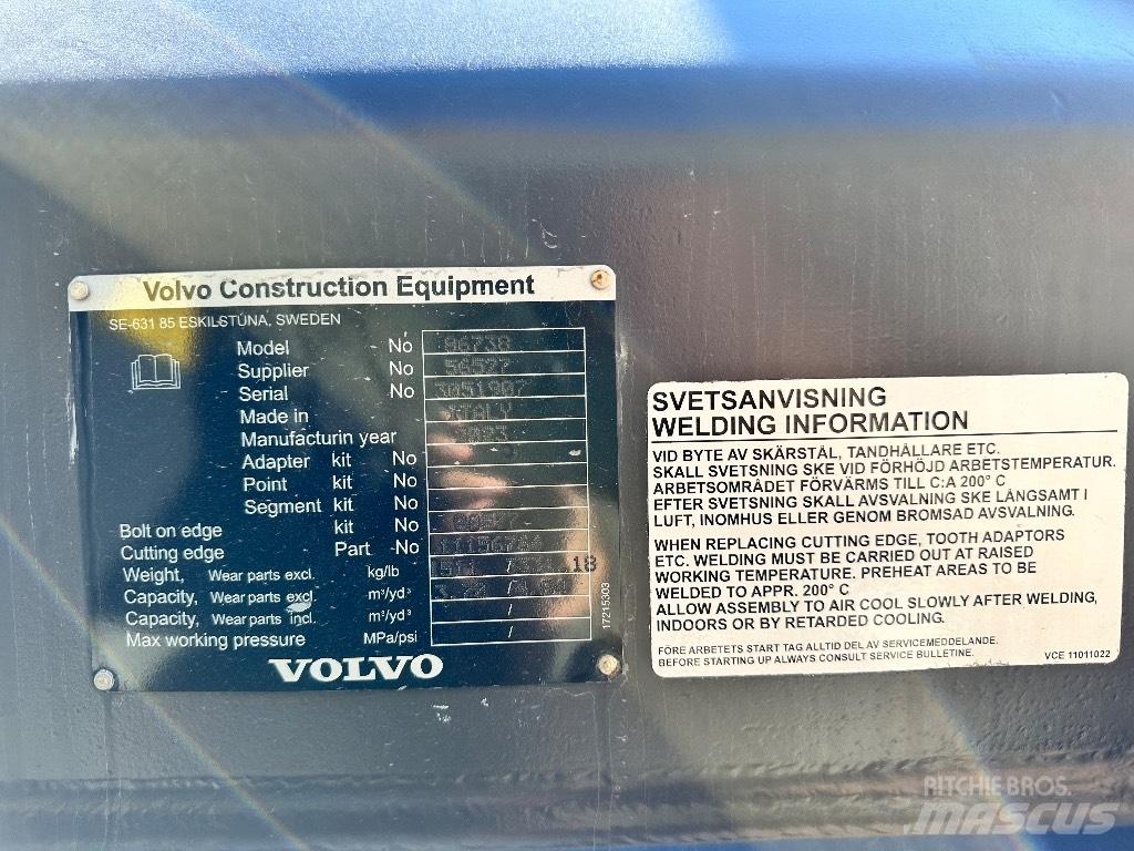 Volvo L110H 2024 Kolesni nakladalci