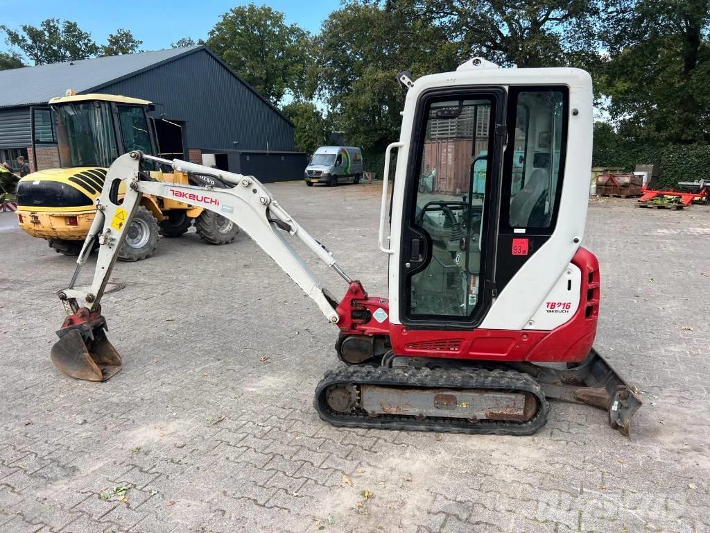 Takeuchi TB 216 Mini bagri <7t