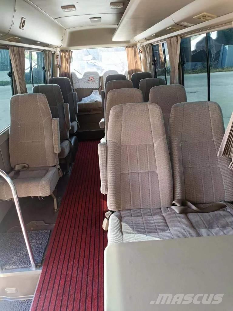 Toyota Coaster Bus Mini avtobusi