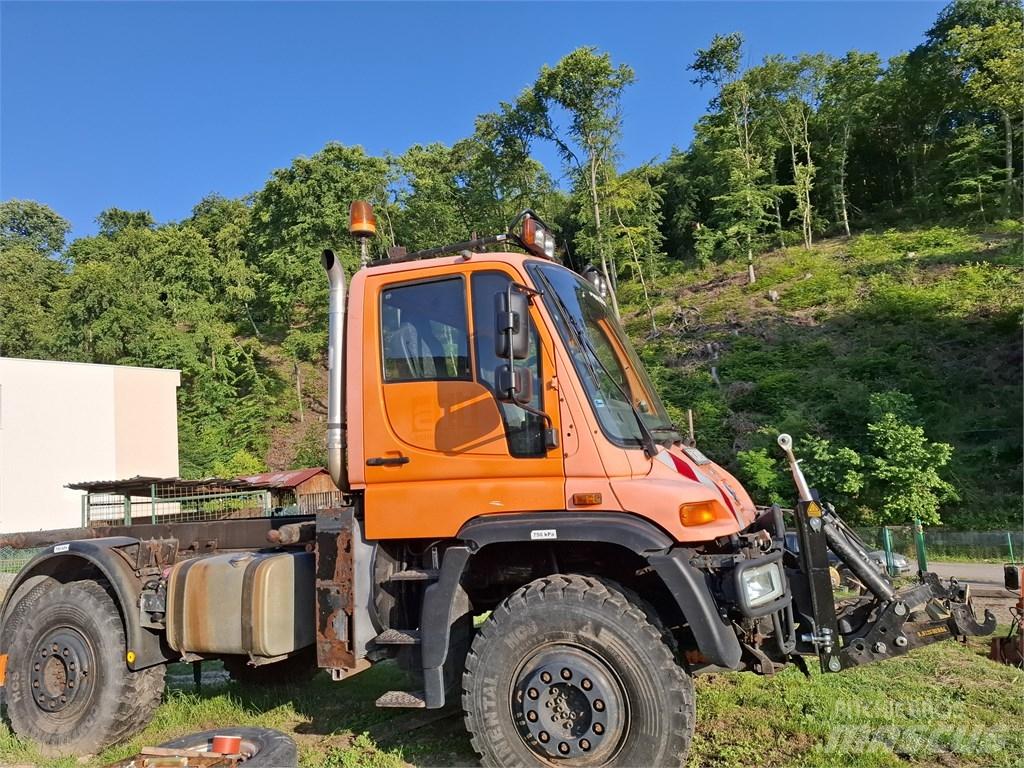 Unimog U500 Pomožni stroji