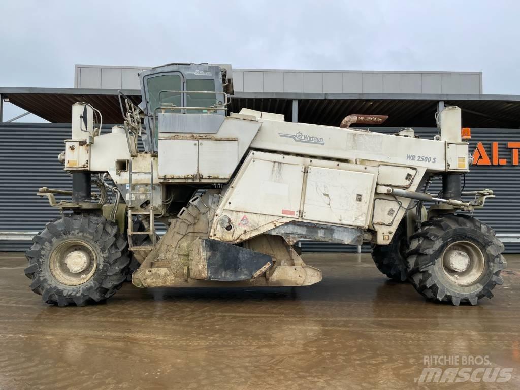 Wirtgen WR 2500S Stroji za recikliranje asfalta