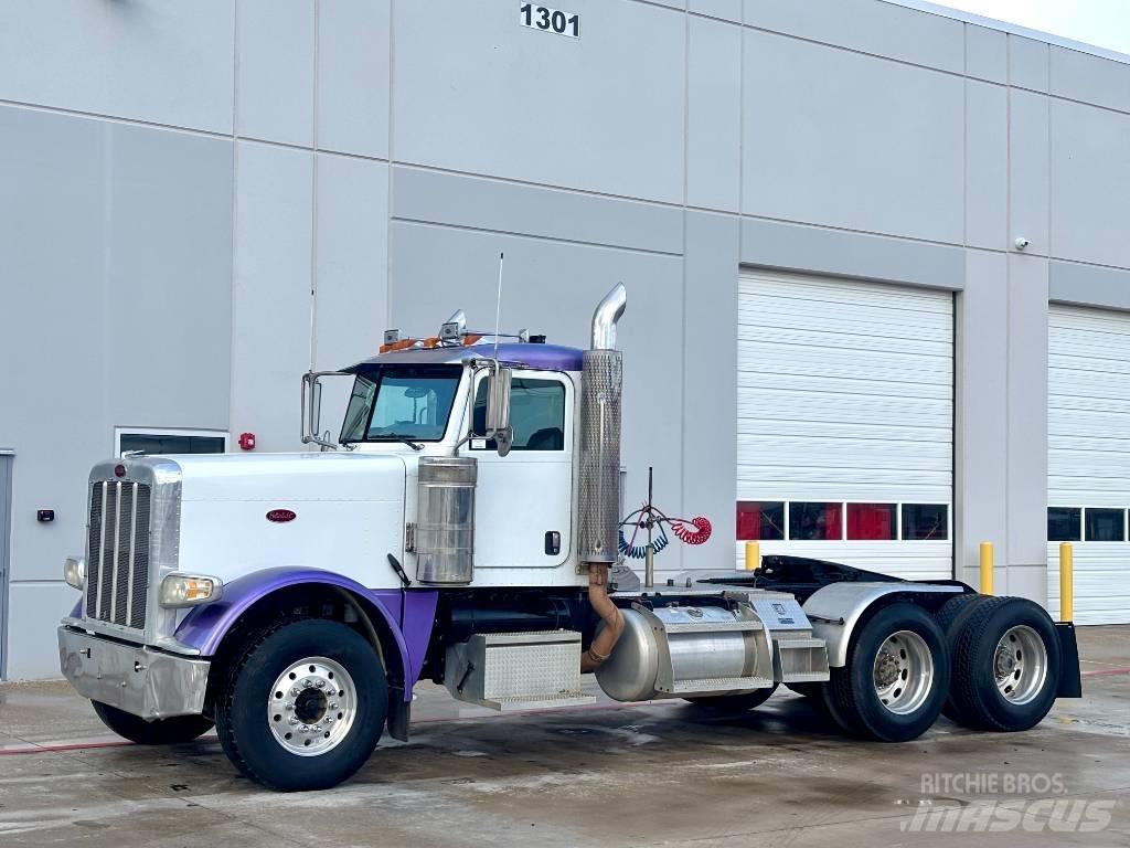 Peterbilt 388 Vlačilci