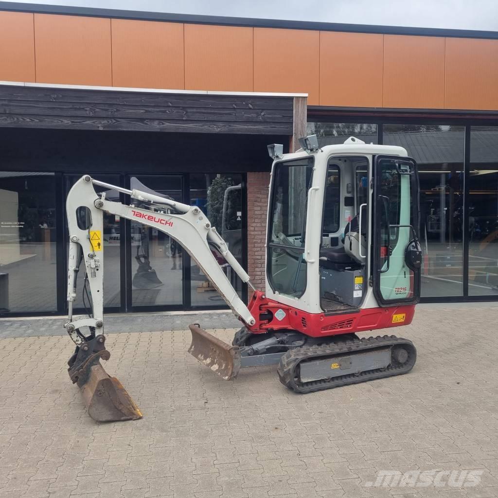 Takeuchi TB 216 Mini bagri <7t
