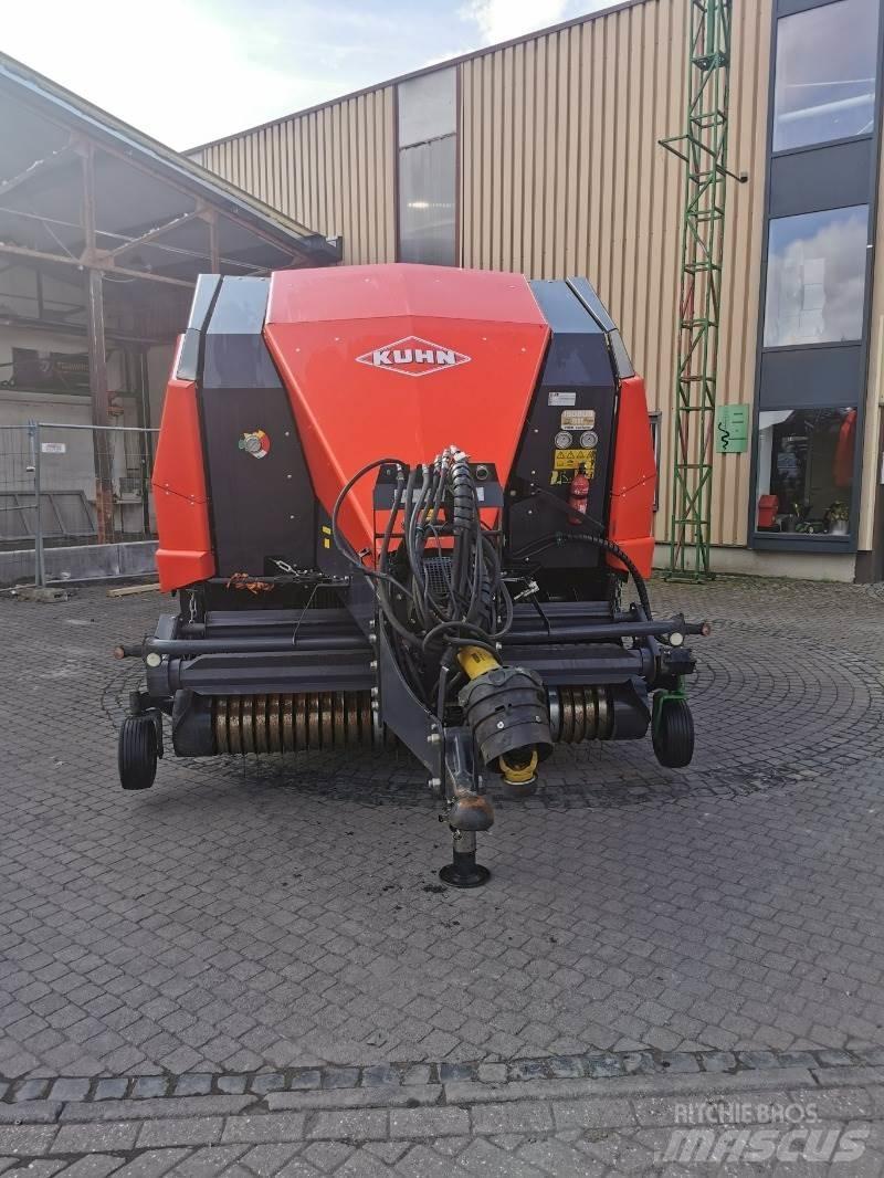 Kuhn LSB 1270 Balirke (kvadratne bale)