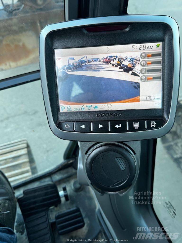Doosan DX 180 LC Bagri goseničarji