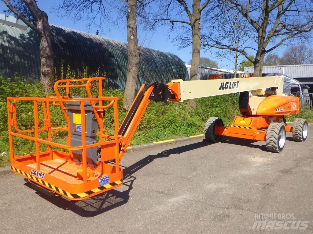 JLG E600JP Teleskopske dvižne ploščadi