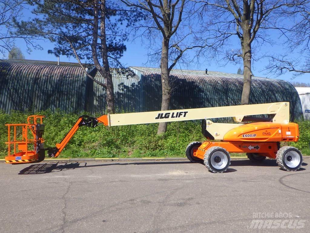 JLG E600JP Teleskopske dvižne ploščadi