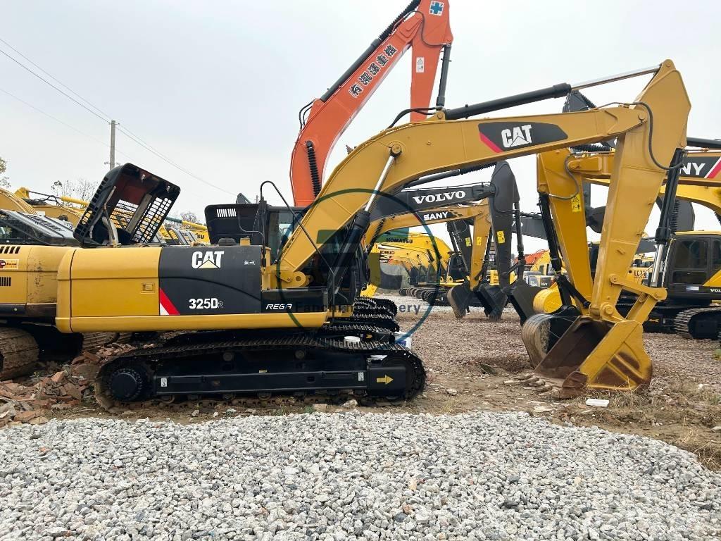 CAT 325 D2 Bagri goseničarji
