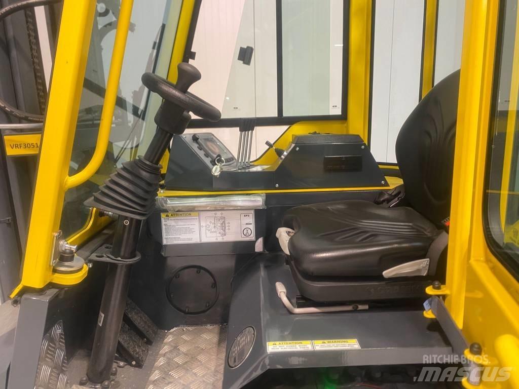Combilift CBE2500 4-Smerni viličarji