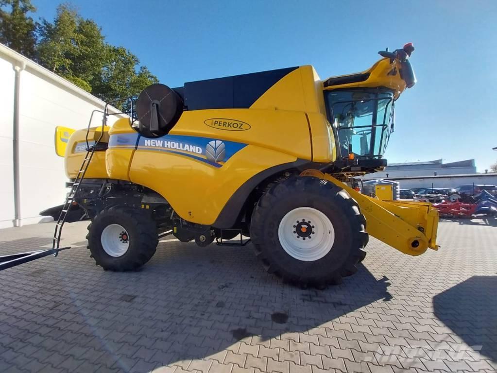New Holland CX 8.90 Kombajni