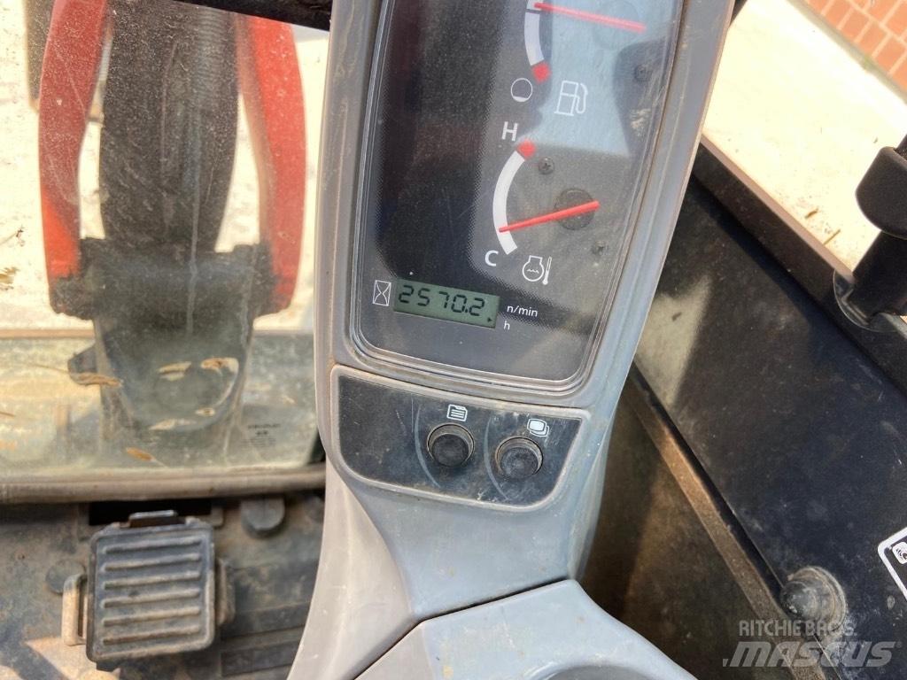 Kubota U 27-4 Mini bagri <7t
