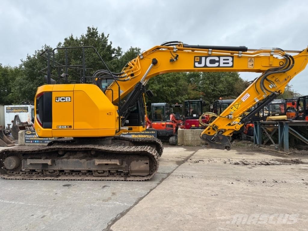 JCB 245 XR Bagri goseničarji