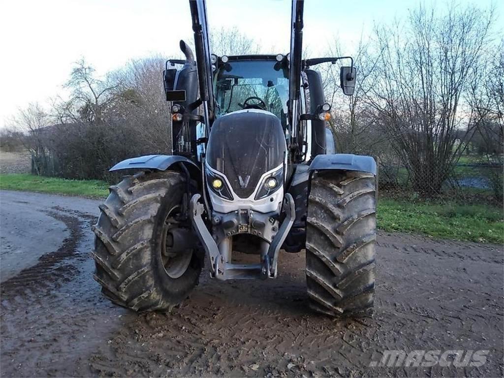 Valtra t 234 a Traktorji