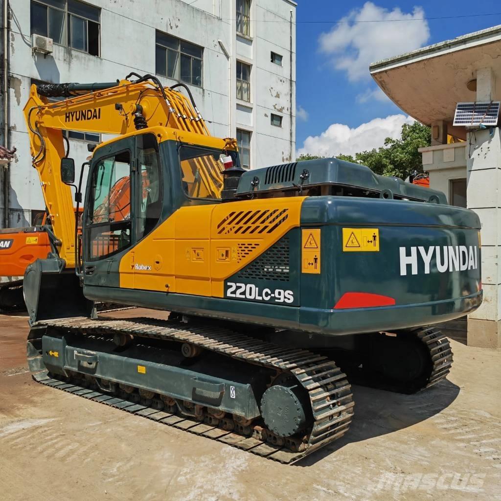 Hyundai R220LC-9S Bagri goseničarji