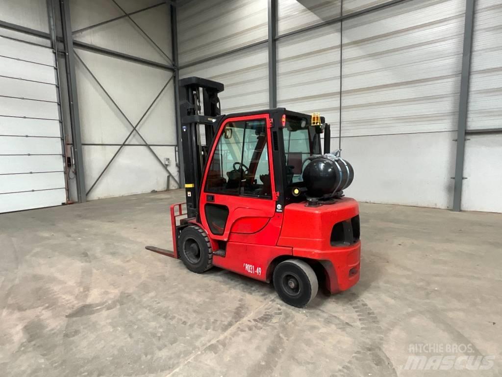 Hyster H 3.0 FT Plinski viličarji