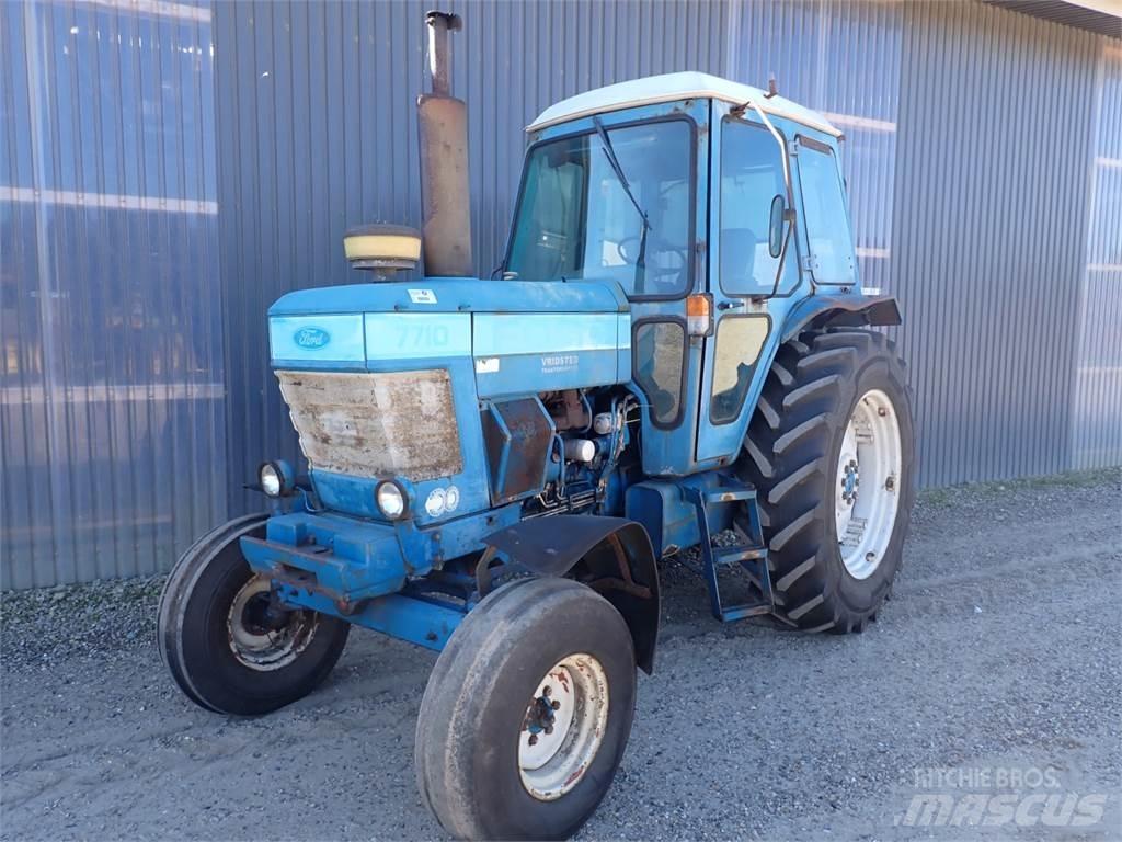 Ford 7710 Traktorji