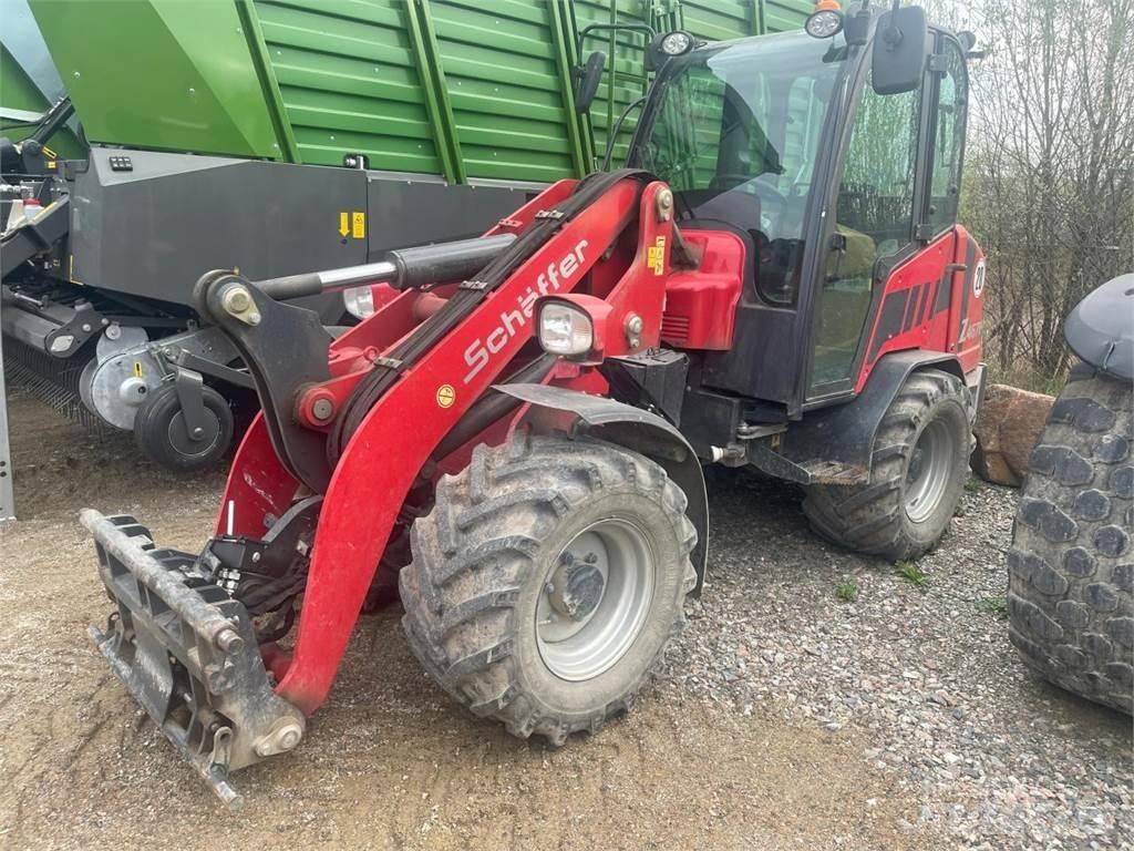 Schäffer 4670 Z Mini nakladalci