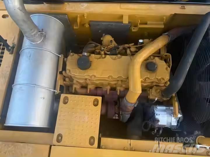 CAT CAT325D Midi bagri 7t – 12t