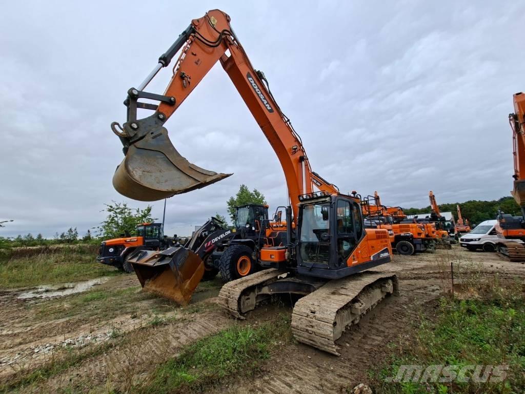 Doosan DX 225 LC-5 Bagri goseničarji