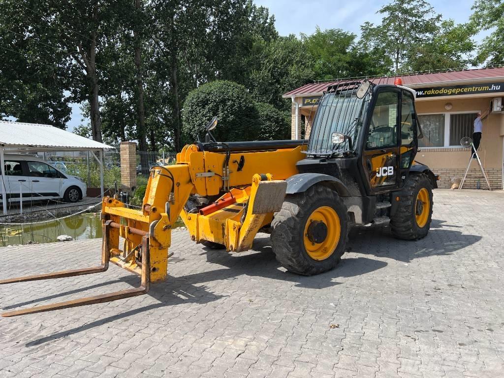 JCB 540-140 Teleskopski viličarji