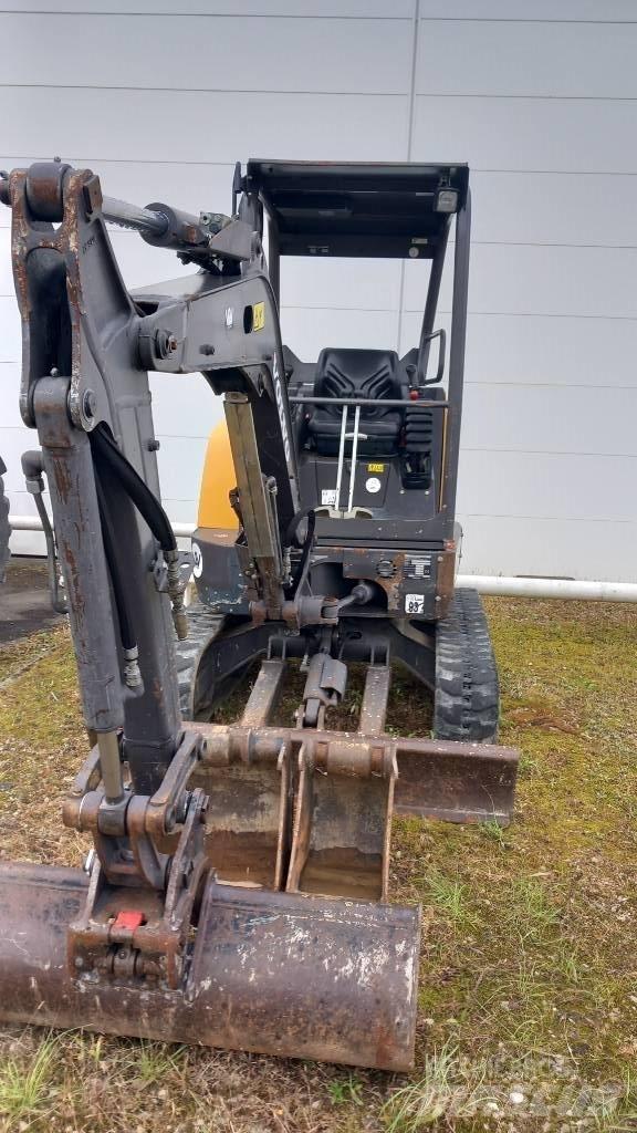 Volvo ECR 25 D Mini bagri <7t