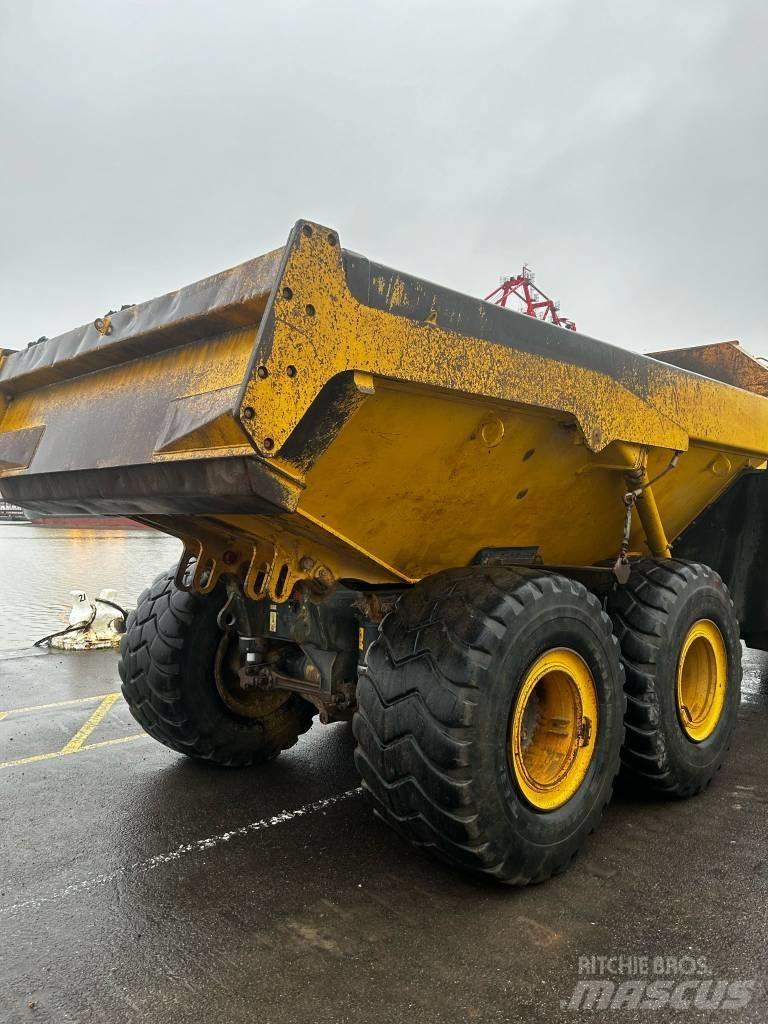 Komatsu HM 300-3 Zglobni demperji
