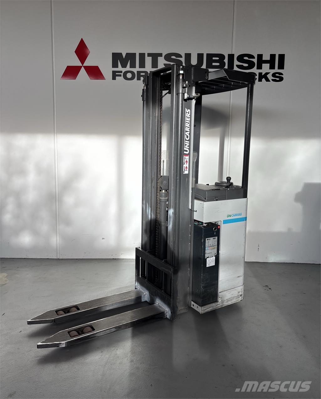 Atlet A160 Samopogonski ročni viličarji