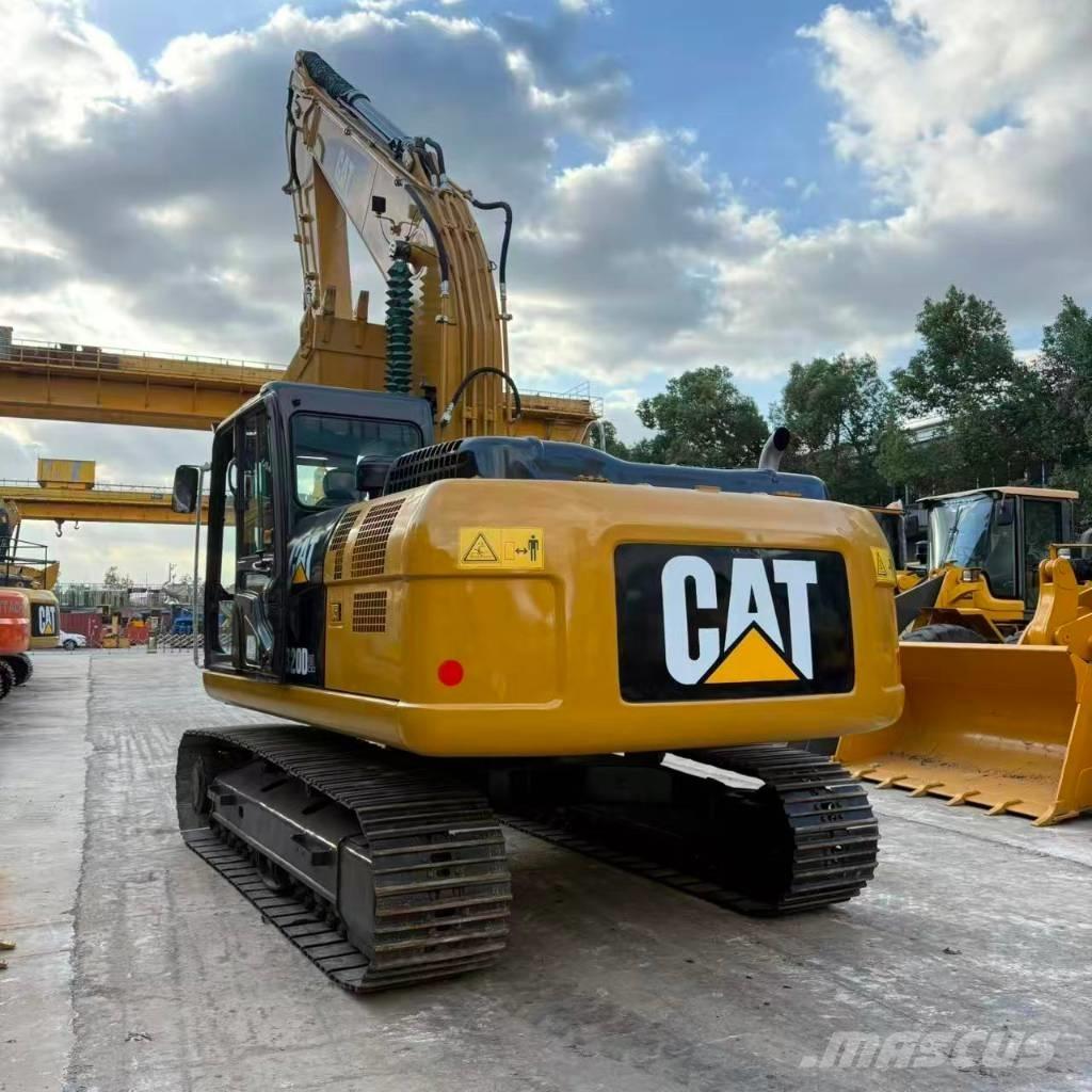 CAT 320D2 Midi bagri 7t – 12t