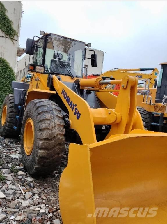 Komatsu WA 320-5 Kolesni nakladalci