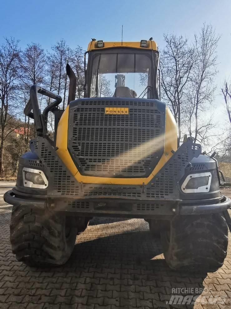 Ponsse Bear 8W Harvesterji