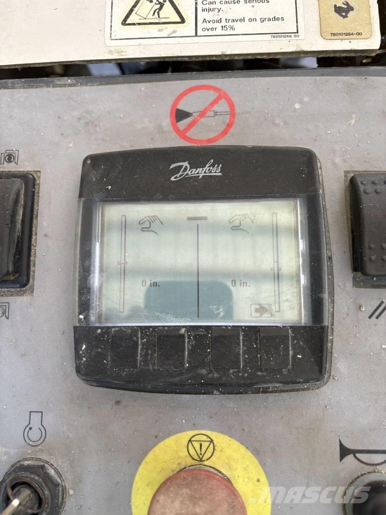 Somero S-840 Premične roke za dolivanje betona