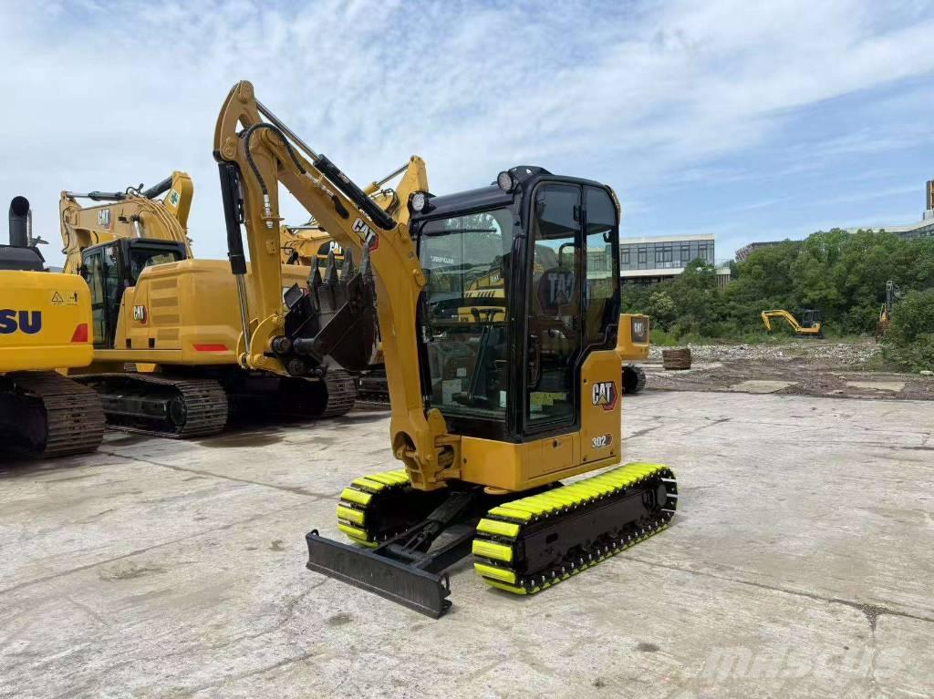 CAT 302 CR Mini bagri <7t