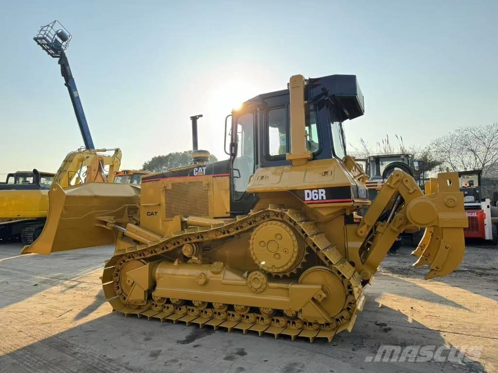 CAT D 6 R Buldožerji goseničarji