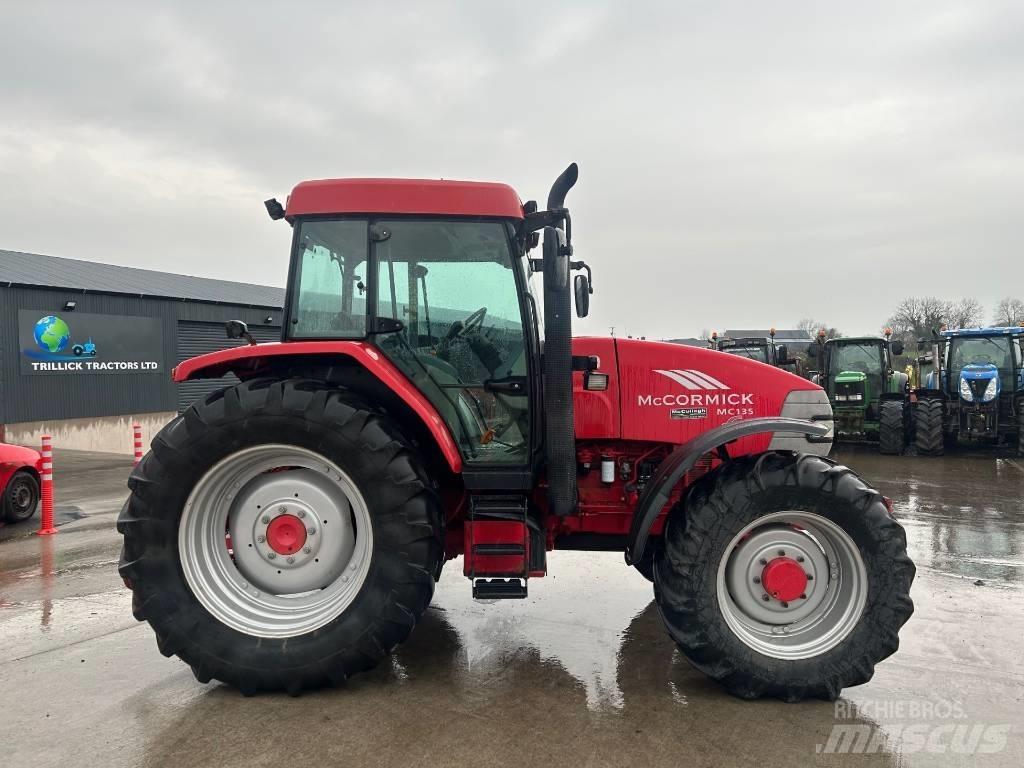McCormick MC 135 Traktorji
