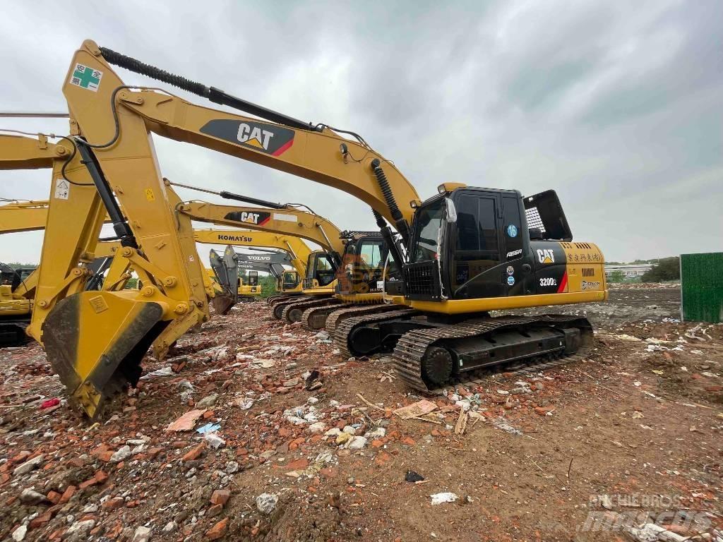 CAT 320 DL Bagri goseničarji