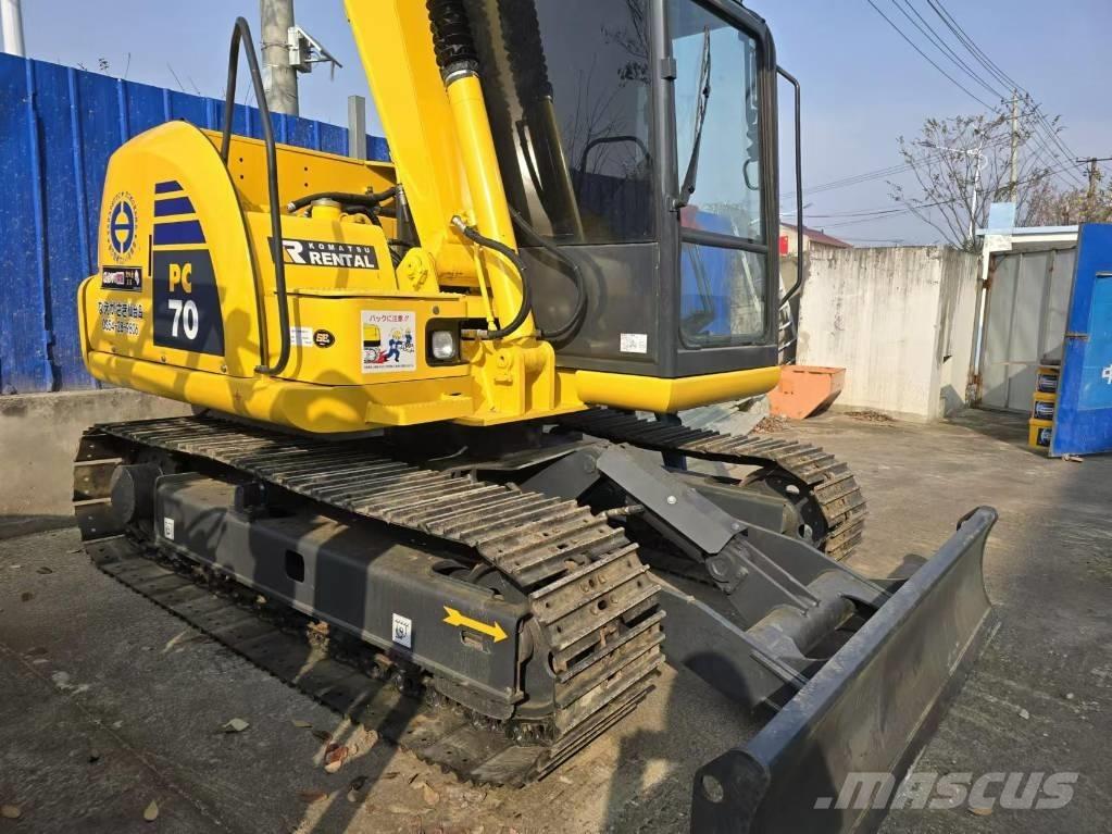 Komatsu PC 70 Mini bagri <7t