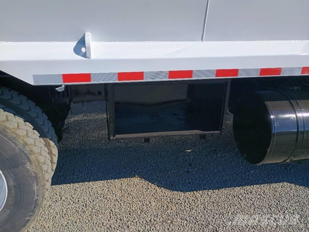 Mack MRU Komunalni tovornjaki