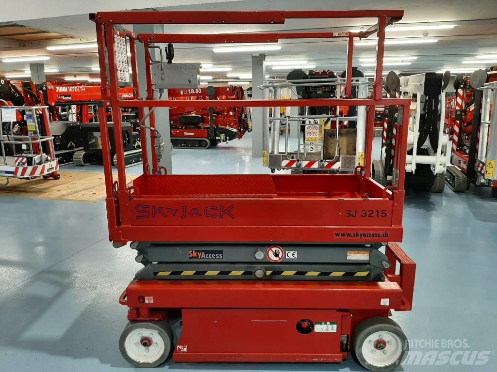 SkyJack SJIII 3215 Škarjaste dvižne ploščadi