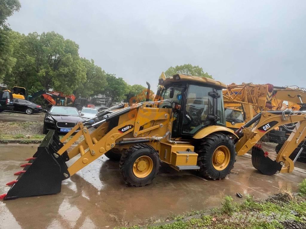 CAT 420 F Rovokopači
