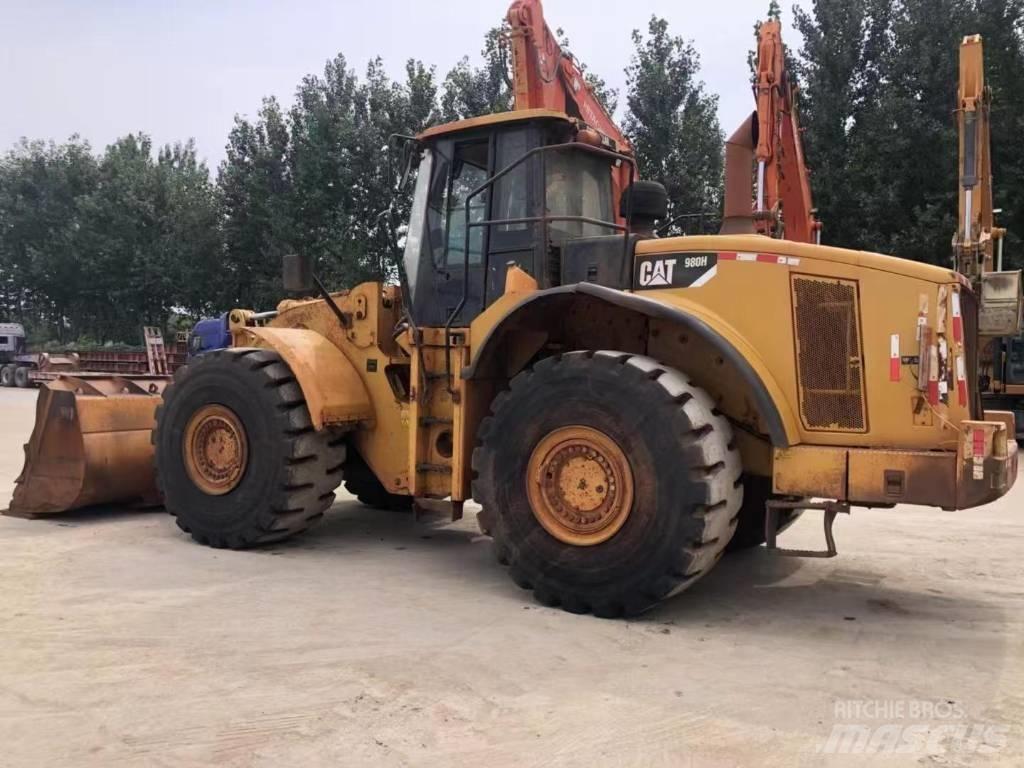 CAT 980 H Kolesni nakladalci