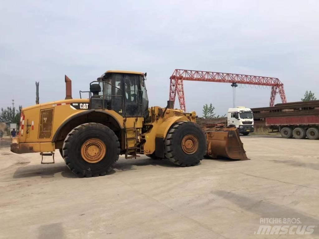 CAT 980 H Kolesni nakladalci
