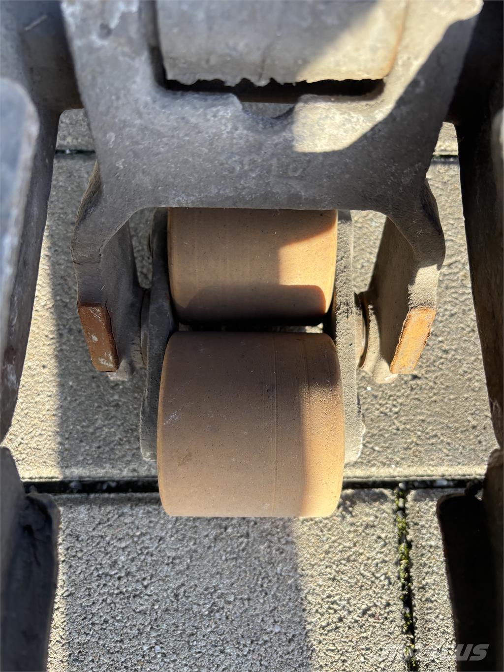 BT LWE 180 Ročni električni viličar