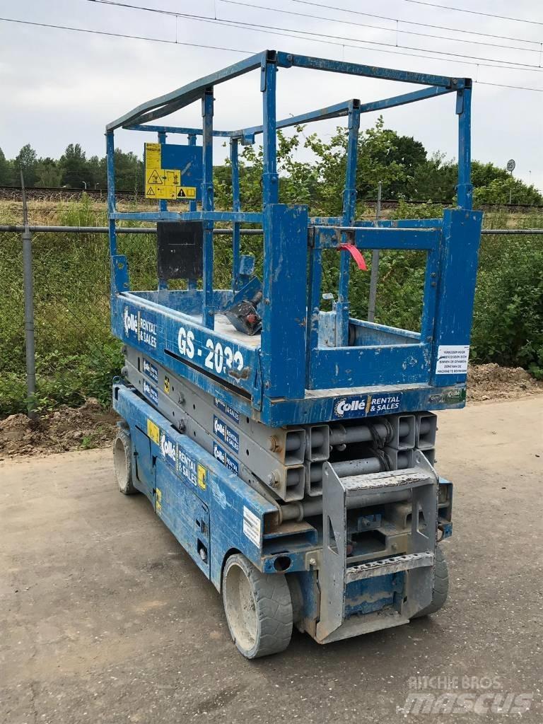 Genie GS 2032 Škarjaste dvižne ploščadi