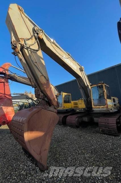 Åkerman EC420 Bagri goseničarji