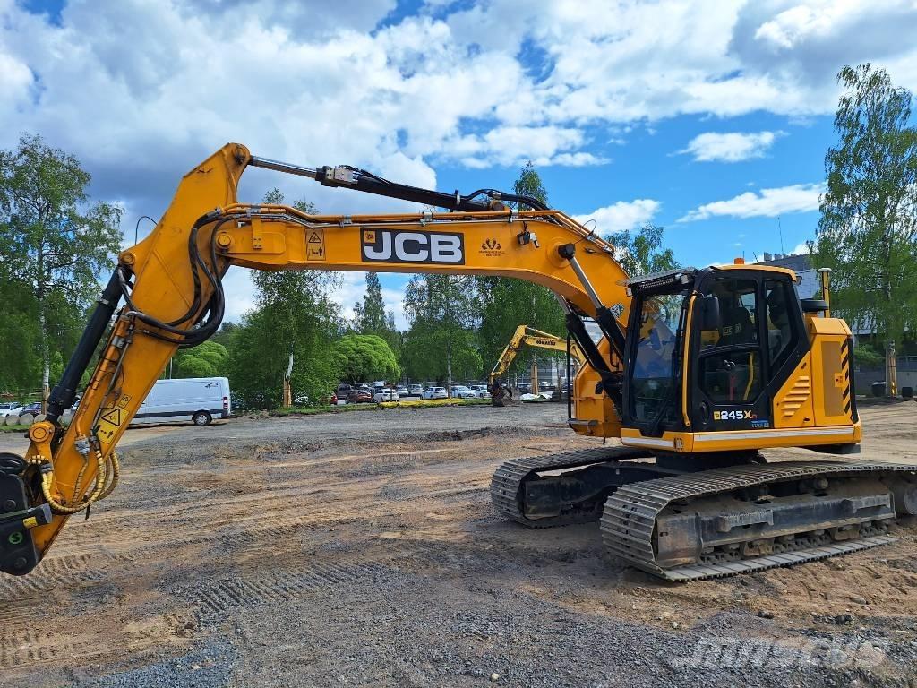 JCB 245 XR LC Bagri goseničarji