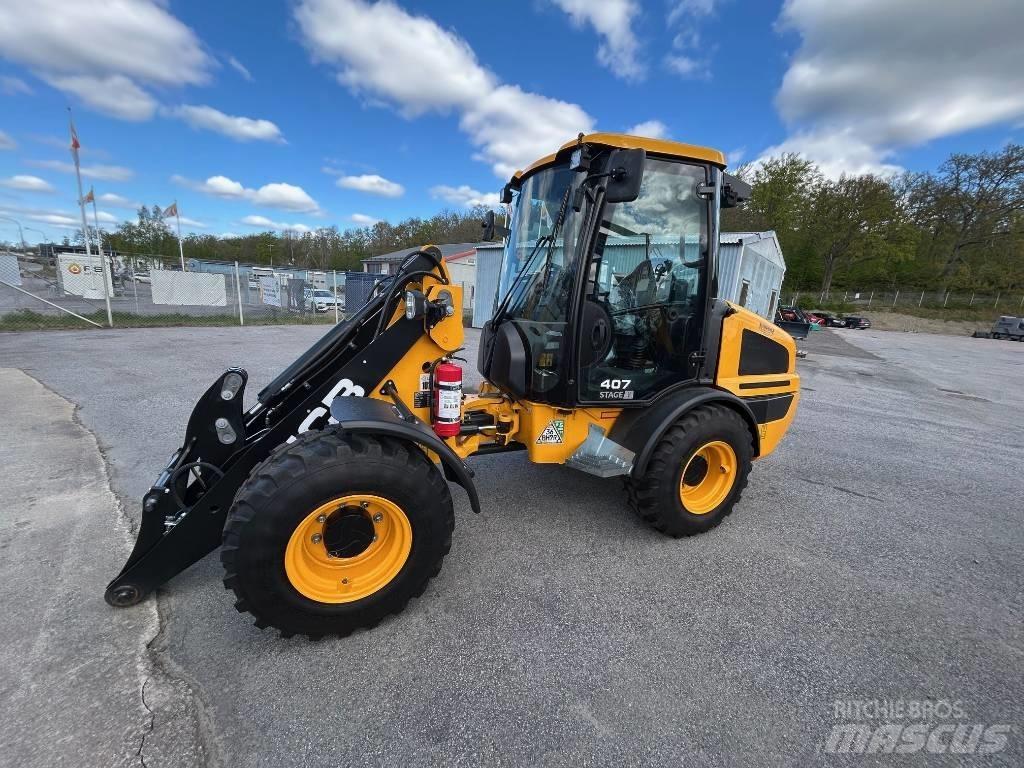 JCB 407 Kolesni nakladalci